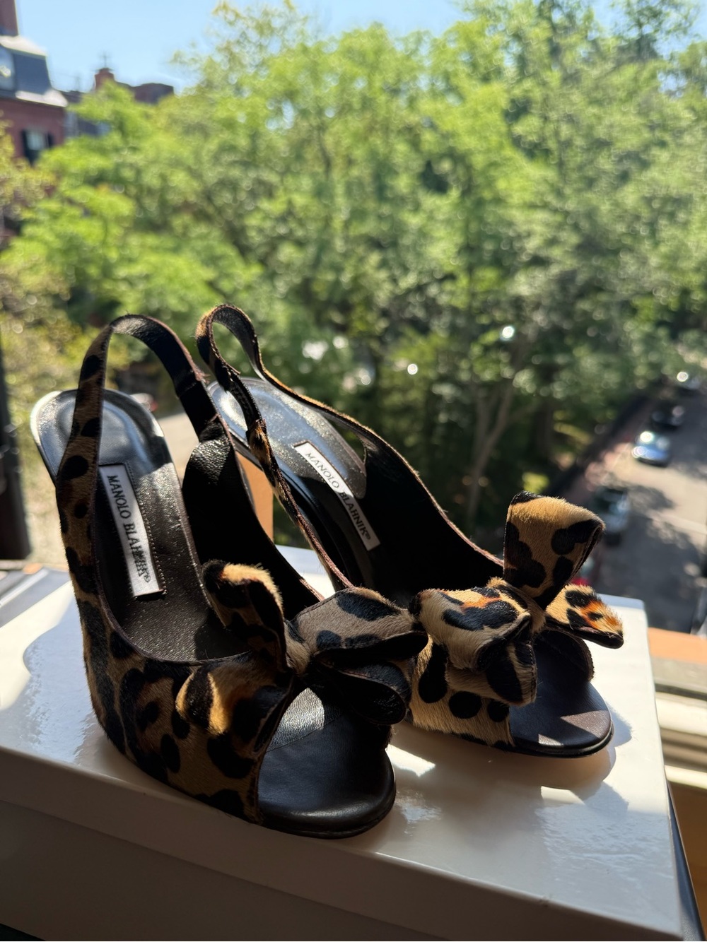 Manolo Blahnik Leopard-Print Bow Slingback Heels - Brown & Black